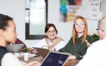 pexels-fauxels-3184314